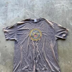 United States of America Washington DC Shirt Small Holes on Neck area Size XL